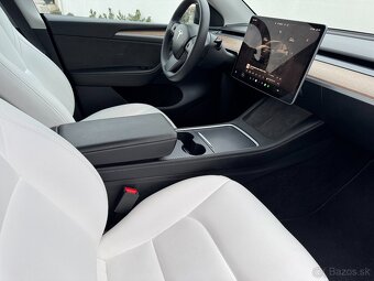 Tesla Model Y Long Range 514 PS 4x4 2023 - 8