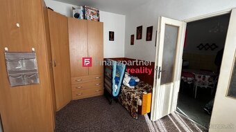 Dvojpodlažný 5-izbový rodinný dom, Madunice - 8