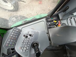 Harvestor John Deere 1270E - 8