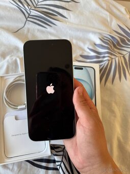 Predám iPhone 15 Plus - 8