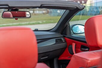 BMW 320i - 8