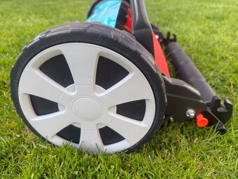Gardena Vretenová kosačka 400 Classic - 8