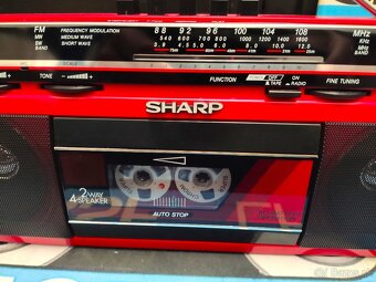 SHARP QT-247Y (1986) - 8