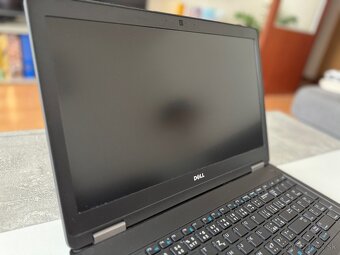 💻 Dell Latitude E5570 – 32GB RAM, 1TB NVMe, nová batéria - 8
