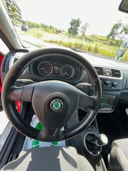 SKODA Fabia 1.2 HTP Limited Sport Edition - 8