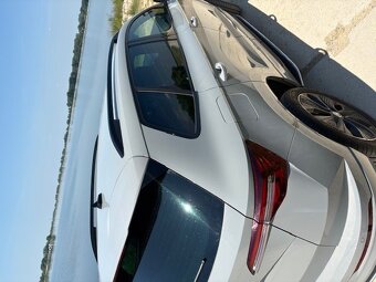 Škoda Karoq 1,5 TSI Sportline full výbava NÍZKY NÁJAZD - 8
