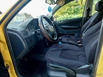 Skoda fabia 1.2 HTP - 8