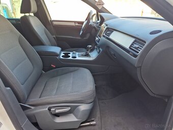 Predám Volkswagen Touareg II 3.0 V6 TDI 176 KW 8-Tiptronic - 8