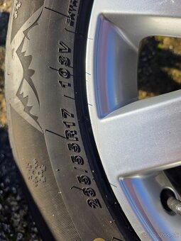 Komplet set vw T5 T6 235/55R17 - 8