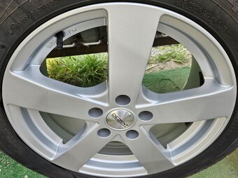 Pekné nemecké disky DEZENT TD - 5x112 r17 - 8