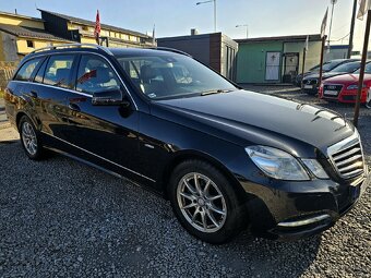 Mercedes-Benz E250 CDI Avantgarde - 8