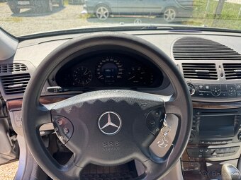 Mercedes E-220cdi - 8