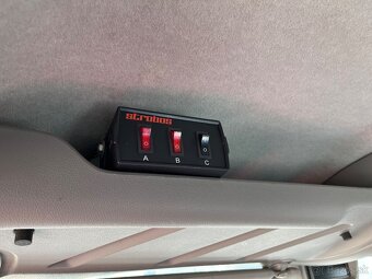 ODŤAHOVÝ ŠPECIÁL RENAULT MASTER - 8