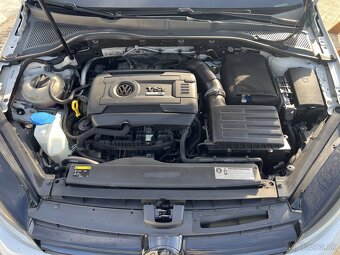 GOLF R VII 2.0TSI 221KW DSG - 8