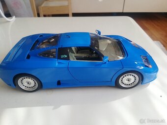 1:18 BUGATTI EB110 - 8
