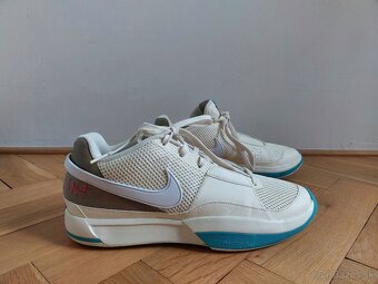 Basketbalové tenisky Nike JA1 Morant, veľ. 44,5 - 8