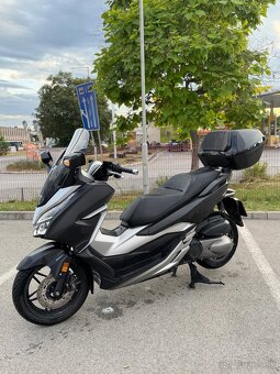 Honda Forza 300 - 8