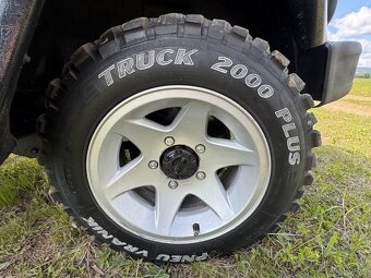 Suzuki Samurai 1.3i 52kw 4x4 Servo 5 799 € - 8
