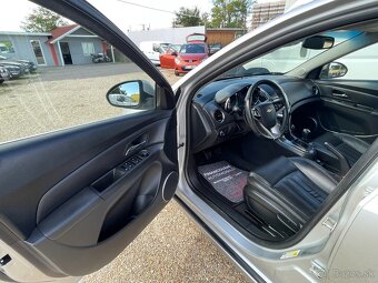 Chevrolet Cruze, 2.0CDTi 120kWVÝHŘEVYKŮŽEKEY - 8