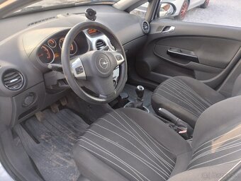 Opel Corsa 1.2 16V - 8