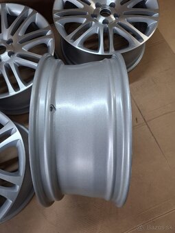 disky THEMISTO 18" - Superb 2 facelift - 8