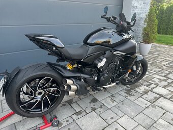 Ducati Diavel V4 2024 - 8