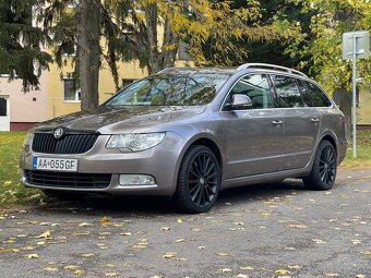 Škoda Superb kombi 3.6 fsi VR6 4x4 - 8