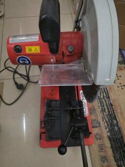 RIDGID Kotúčová píla 590L 26641 + 2 kotúče - 8