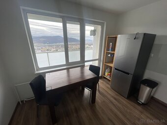 2 IZBOVÝ BYT / NA PREDAJ / VÝMERA 61 m2 - 8