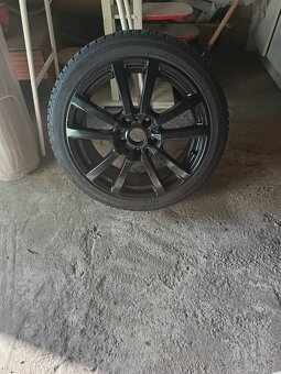 Alu disky r18 5x120 - 8