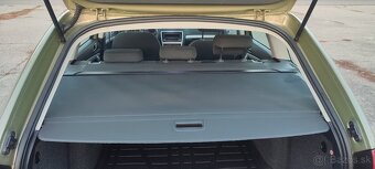 Predám Škodu Octavia 2 FL,1,6Tdi army green limited editon - 8