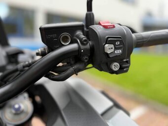 predám Honda Afrika Twin 2023 CRF 1100D2 - 8