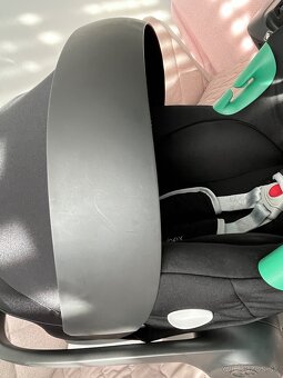 Autosedačka +základňa Cybex Aton B2 - 8