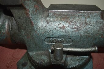 predam kvalitny socialisticky zverak YORK - 8