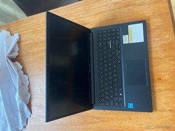 Predam Asus Vivobook 15 x1504BQ575W Cool Silver - 8