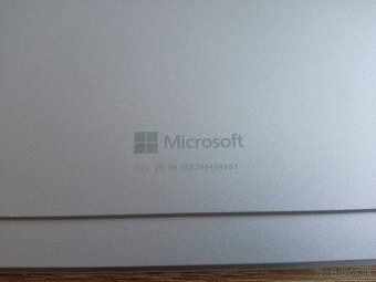 Microsoft Surface Pro 4 - 8