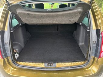 Dacia Duster 1.6 SCE 4x4, r.v. 2016 - 8