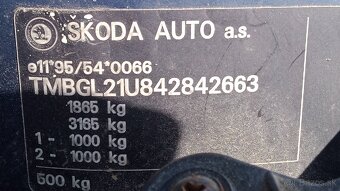 Na diely Octavia 1.8 t - 8