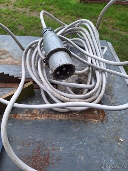 Predám cirkularku na 380w - 8