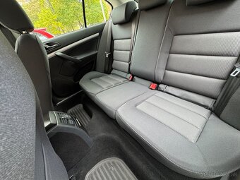 Škoda Octavia 2 2,0 TDI - 8