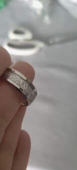 Elegantné 2ks obrúčky 8mm strieborné so vzorom - 8