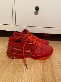 Nike, Jordan’s 42,5 - 8