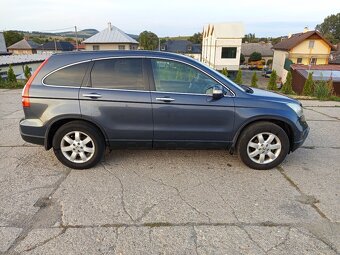 Predám Hondu CR-V diesel 2.2l ,103 kw, 4x4 - 8