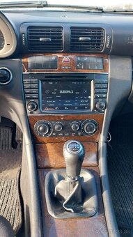 Mercedes-Benz C220 cdi - 8