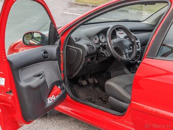 Peugeot 206 1.4i 55kW Hatchback 2008 5.st Manuál - 8