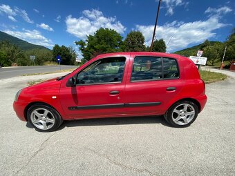 RENAULT CLIO STORIA 1.2i 43kW - 8