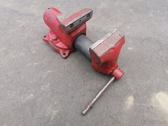 Predám zverák YORK 125 A - 8