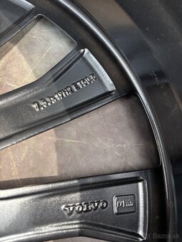 Orig.alu Bicolor Volvo XC60 235/55R19 více sad - 8