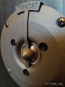 MAGNAT 144012...91dB...4-8ohm...220W - 8