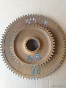 Dieli na Zetor 25 - 8